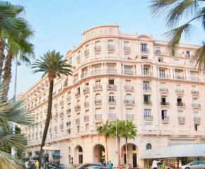 New | Luxury Apartment in Palais Miramar